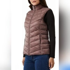 NWT 32 Degrees Chocolate Medium Warmth Stand Up Collar Silky Puffer Vest